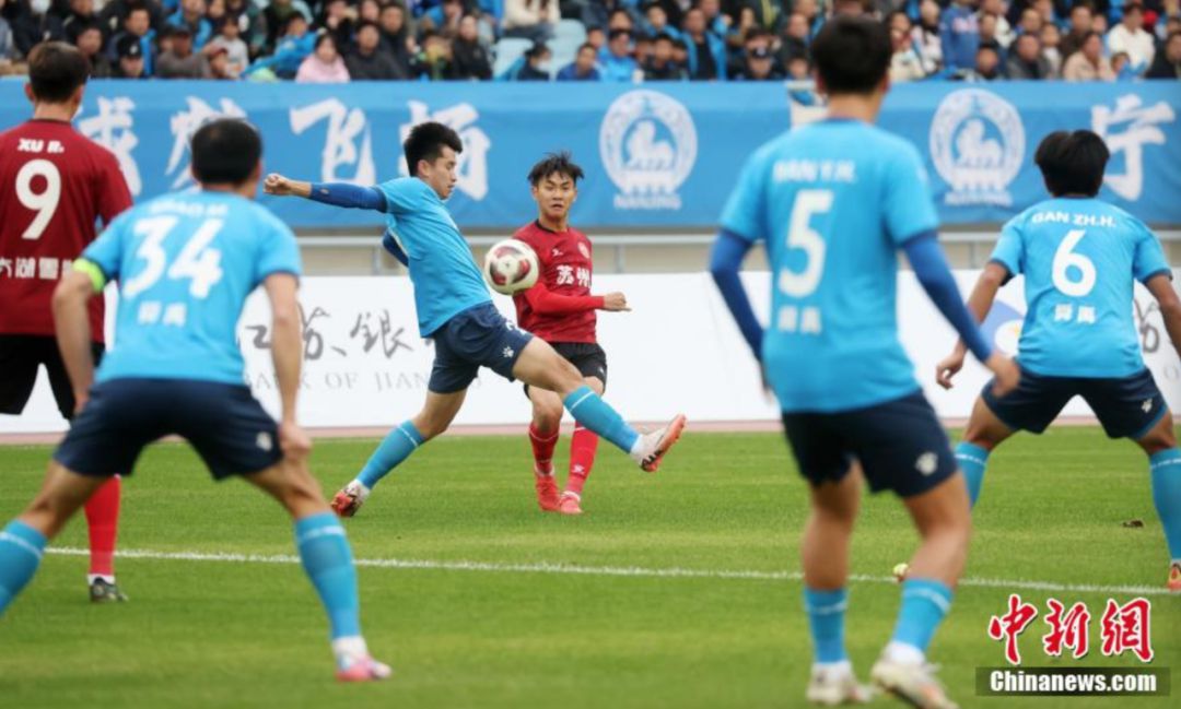 苏超联赛引爆文旅热潮 球迷狂欢激活城市活力