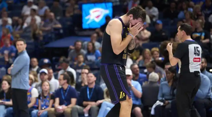 东契奇左脚筋二级拉伤报销常规赛 湖人季后赛前